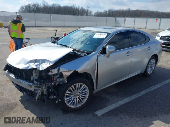 2014 Lexus ES 350 with VIN JTHBK1GG8E2144000, listed as a IAAI auction lot 41642879 with 154,073 mi miles. Bid and sale history available at carsss.com. Image 17.