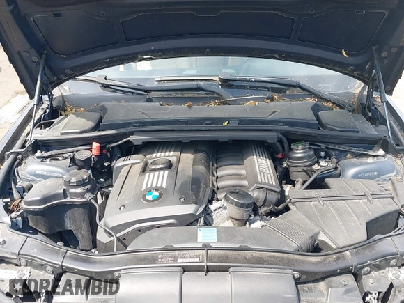 2007 BMW 3 Series 328xi with VIN WBAVC93527KX56871, listed as a IAAI auction lot 42622580 with 164,047 mi miles and . Bid and sale history available at DreamBid. Image 10.