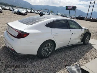 2021 Hyundai Sonata Hybrid Limited with VIN KMHL54JJ9MA036570, listed as a Copart auction lot 55944143 with 29,930 mi miles. Bid and sale history available at carsss.com. Image 3.