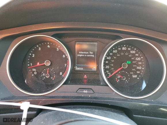 2018 Volkswagen Tiguan SEL with VIN 3VV2B7AX6JM160942, listed as a Copart auction lot 47966535 with 104,333 mi miles and Salvage Title. Bid and sale history available at carsss.com. Image 9.