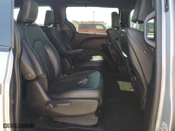 2021 Chrysler Pacifica Hybrid Touring L with VIN 2C4RC1L74MR529704, listed as a Copart auction lot 49604955 with 52,451 mi miles and Non Repairable. Bid and sale history available at carsss.com. Image 12.