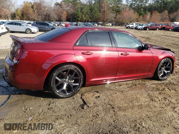 2021 Chrysler 300 with VIN 2C3CCABT2MH590516, listed as a Copart auction lot 81462084 with 17,780 mi miles and Salvage Title. Bid and sale history available at carsss.com. Image 3.