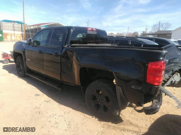 2018 Chevrolet Silverado 1500 LT with VIN 1GCVKREC9JZ256948, listed as a IAAI auction lot 41828882 with 63,209 mi miles. Bid and sale history available at carsss.com. Image 3.