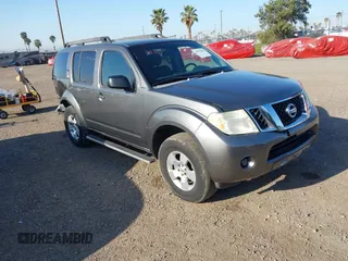 2008 Nissan Pathfinder LE z VIN 5N1AR18U48C638622, wystawiony jako IAAI lot #41975580 z przebiegiem 178 133 mil mil oraz . Historia ofert i sprzedaży dostępna na DreamBid. Obrazek 1.