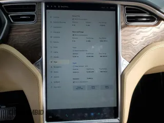 2016 Tesla Model X 70D with VIN 5YJXCAE23GF004772, listed as a Copart auction lot 45426655 with 77,453 mi miles and Salvage Title. Bid and sale history available at DreamBid. Image 9.
