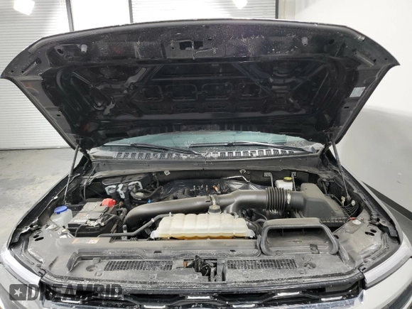 2024 Ford Expedition Max Limited with VIN 1FMJK2A80REA34966, listed as a Copart auction lot 45953305 with 25,357 mi miles and Clean title. Bid and sale history available at DreamBid. Image 12.