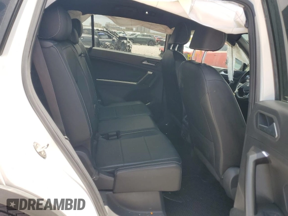 2021 Volkswagen Tiguan SE z VIN 3VV3B7AX0MM137813, wystawiony jako Copart lot #59797985 z przebiegiem 48 958 mil mil oraz Szkoda całkowita • Salvage title. Historia ofert i sprzedaży dostępna na DreamBid. Obrazek 11.