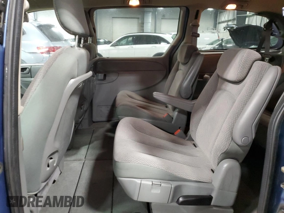 2007 Chrysler Town & Country LWB Touring with VIN 2A4GP54L57R158372, listed as a Copart auction lot 41767945 with 179,374 mi miles and Salvage Title. Bid and sale history available at carsss.com. Image 11.