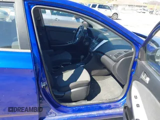 2012 Hyundai Accent GS z VIN KMHCT5AE6CU016983, wystawiony jako IAAI lot #41811208 z przebiegiem 129 152 mil mil oraz . Historia ofert i sprzedaży dostępna na DreamBid. Obrazek 5.