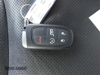 2019 Jeep Cherokee Limited with VIN 1C4PJMDX4KD122186, listed as a IAAI auction lot 42006071 with 83,164 mi miles and . Bid and sale history available at DreamBid. Image 11.
