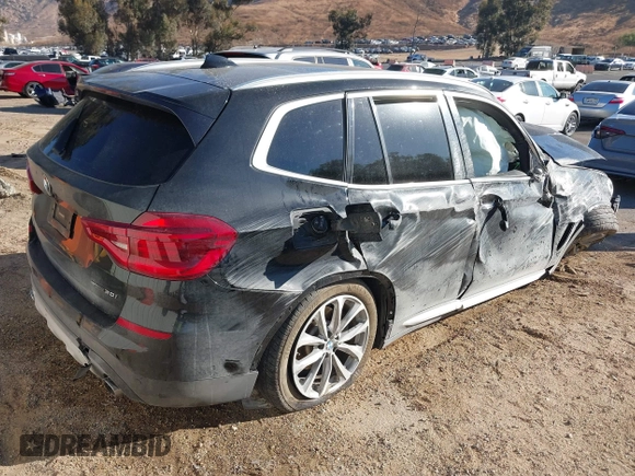 2019 BMW X3 sDrive30i with VIN 5UXTR7C57KLE98817, listed as a IAAI auction lot 40920780 with 1 mi miles. Bid and sale history available at carsss.com. Image 4.