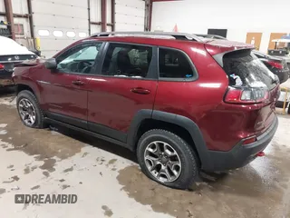 2020 Jeep Cherokee Trailhawk с VIN 1C4PJMBX2LD613814, выставлен на аукционе IAAI как лот 41253162 с пробегом 55 002 миль миль и . История ставок и продаж доступна на DreamBid. Изображение 3.