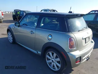 2007 MINI Hardtop S with VIN WMWMF73567TL91385, listed as a IAAI auction lot 41866865 with 114,778 mi miles and . Bid and sale history available at DreamBid. Image 3.