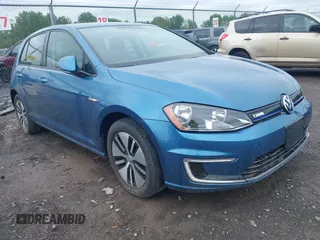 2016 Volkswagen Golf SE z VIN WVWKP7AU7GW916034, wystawiony jako IAAI lot #42302189 z przebiegiem 19 859 mil mil oraz . Historia ofert i sprzedaży dostępna na DreamBid. Obrazek 1.