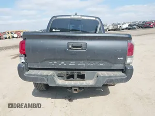 2021 Toyota Tacoma 4WD SR with VIN 3TMCZ5AN4MM387519, listed as a IAAI auction lot 41769922 with 61,813 mi miles. Bid and sale history available at carsss.com. Image 17.