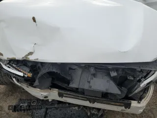 2015 Hyundai Genesis 3.8L z VIN KMHGN4JE3FU029278, wystawiony jako Copart lot #55953995 z przebiegiem 119 763 mil mil oraz Szkoda całkowita • Salvage title. Historia ofert i sprzedaży dostępna na DreamBid. Obrazek 11.