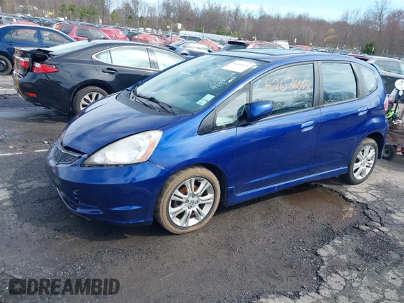 2009 Honda Fit Sport with VIN JHMGE88459S053654, listed as a IAAI auction lot 42036062 with 190,246 mi miles. Bid and sale history available at carsss.com. Image 2.
