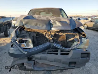 2004 Ford Expedition XLS with VIN 1FMRU13W54LA44335, listed as a Copart auction lot 89276495 with 0 mi miles and Salvage Title. Bid and sale history available at carsss.com. Image 5.