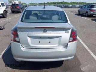 2012 Nissan Sentra S z VIN 3N1AB6AP5CL763977, wystawiony jako IAAI lot #42252346 z przebiegiem 170 117 mil mil oraz . Historia ofert i sprzedaży dostępna na DreamBid. Obrazek 15.