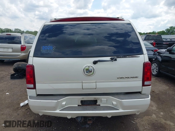2003 Cadillac Escalade z VIN 1GYEK63N43R166347, wystawiony jako IAAI lot #42377612 z przebiegiem 255 892 mil mil oraz . Historia ofert i sprzedaży dostępna na DreamBid. Obrazek 17.
