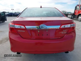 2012 Toyota Camry SE with VIN 4T1BK1FK6CU507625, listed as a IAAI auction lot 41744165 with 127,269 mi miles. Bid and sale history available at carsss.com. Image 16.