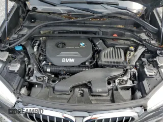 2016 BMW X1 xDrive28i z VIN WBXHT3C37GP888364, wystawiony jako Copart lot #53644975 z przebiegiem 119 725 mil mil oraz Szkoda całkowita • Salvage title. Historia ofert i sprzedaży dostępna na DreamBid. Obrazek 12.