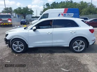 2024 Audi Q3 S line Premium Plus with VIN WA1EECF3XR1042154, listed as a IAAI auction lot 42552601 with 22,881 mi miles and . Bid and sale history available at DreamBid. Image 15.