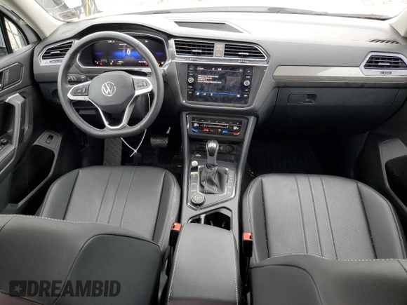2024 Volkswagen Tiguan SE with VIN 3VVMB7AX7RM174711, listed as a Copart auction lot 56781655 with 7,253 mi miles and Salvage title. Bid and sale history available at DreamBid. Image 8.