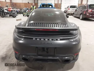 2024 Porsche 911 Turbo z VIN WP0AD2A96RS252418, wystawiony jako IAAI lot #42309087 z przebiegiem 21 824 mil mil oraz . Historia ofert i sprzedaży dostępna na DreamBid. Obrazek 16.