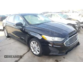 2019 Ford Fusion Hybrid SE with VIN 3FA6P0LU4KR141294, listed as a Copart auction lot 65058972 with 96,211 mi miles. Bid and sale history available at carsss.com. Image 4.