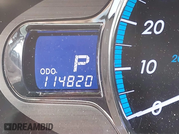 2012 Toyota Sienna XLE AAS with VIN 5TDYK3DC6CS263128, listed as a IAAI auction lot 41583798 with 114,820 mi miles. Bid and sale history available at carsss.com. Image 16.
