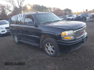 2004 GMC Yukon Denali z VIN 1GKEK63UX4J280662, wystawiony jako IAAI lot #40847473 z przebiegiem 95 677 mil mil oraz . Historia ofert i sprzedaży dostępna na DreamBid. Obrazek 1.