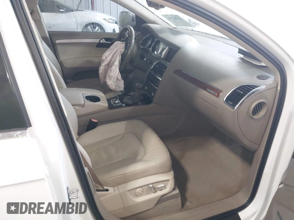 2014 Audi Q7 Premium Plus with VIN WA1LGAFE1ED000956, listed as a IAAI auction lot 42453908 with 81,896 mi miles and . Bid and sale history available at DreamBid. Image 5.