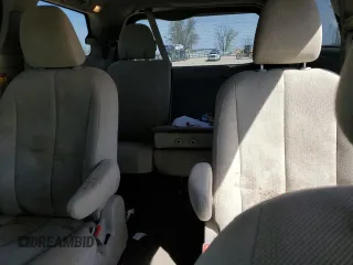2014 Toyota Sienna L z VIN 5TDZK3DC2ES418247, wystawiony jako Copart lot #53362315 z przebiegiem 165 120 mil mil oraz Szkoda całkowita • Salvage title. Historia ofert i sprzedaży dostępna na DreamBid. Obrazek 10.