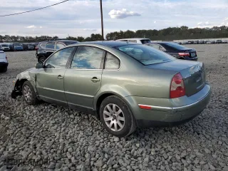 2003 Volkswagen Passat GLS with VIN WVWPD63B23P040532, listed as a Copart auction lot 75184604 with 132,001 mi miles and Salvage Title. Bid and sale history available at carsss.com. Image 2.
