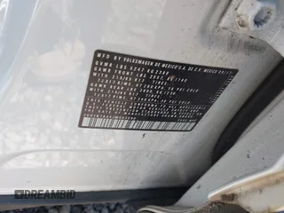 2018 Volkswagen Tiguan S z VIN 3VV1B7AX5JM043090, wystawiony jako IAAI lot #41998165 z przebiegiem Nie podano mil oraz . Historia ofert i sprzedaży dostępna na DreamBid. Obrazek 9.