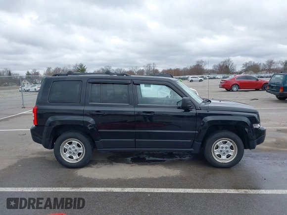 2014 Jeep Patriot Sport with VIN 1C4NJRBB4ED534026, listed as a IAAI auction lot 41850049 with 178,989 mi miles. Bid and sale history available at carsss.com. Image 13.