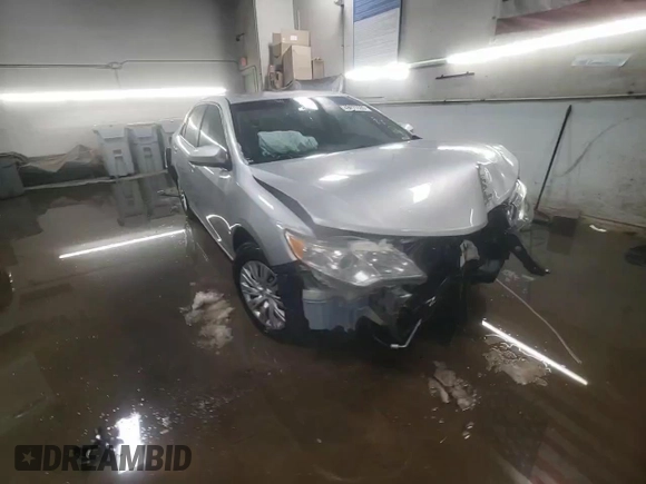 2014 Toyota Camry L with VIN 4T1BF1FK1EU741369, listed as a Copart auction lot 49871535 with 86,618 mi miles and Salvage Title. Bid and sale history available at carsss.com. Image 14.