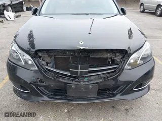2016 Mercedes-Benz E-Class E 350 Sport with VIN WDDHF5KB5GB268771, listed as a IAAI auction lot 41437933 with 92,990 mi miles. Bid and sale history available at carsss.com. Image 6.