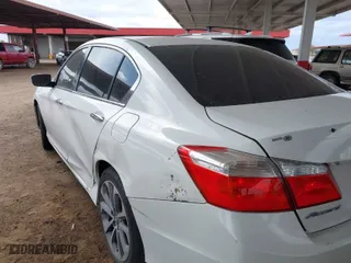 2014 Honda Accord Sedan Sport with VIN 1HGCR2F58EA287205, listed as a IAAI auction lot 41789702 with 207,393 mi miles. Bid and sale history available at carsss.com. Image 3.