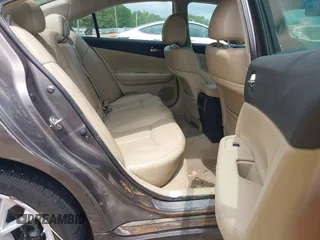 2013 Nissan Maxima SV z VIN 1N4AA5AP9DC816466, wystawiony jako IAAI lot #42141189 z przebiegiem 185 037 mil mil oraz . Historia ofert i sprzedaży dostępna na DreamBid. Obrazek 8.