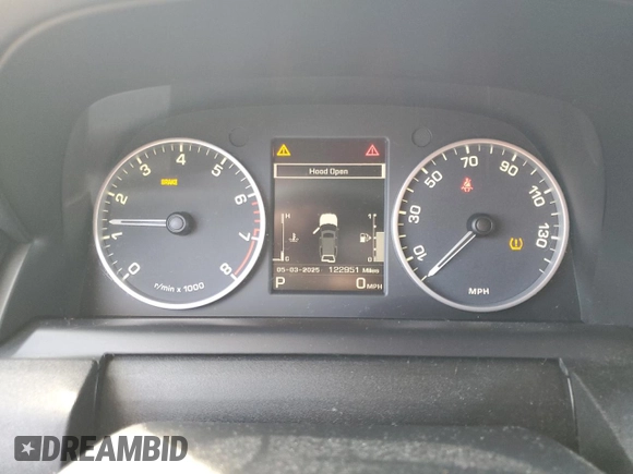 2014 Land Rover LR4 HSE with VIN SALAG2V63EA719844, listed as a Copart auction lot 48032415 with 122,951 mi miles and Clean Title. Bid and sale history available at DreamBid. Image 9.