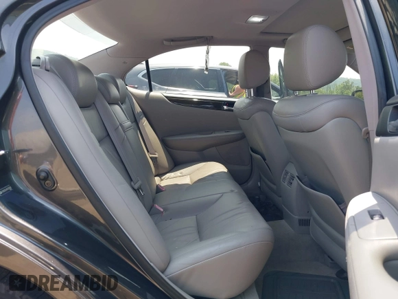2004 Lexus ES 350 with VIN JTHBA30G445032008, listed as a IAAI auction lot 42425210 with 169,353 mi miles and . Bid and sale history available at DreamBid. Image 8.