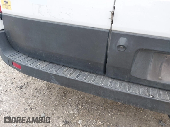 2020 Ford Transit Cargo with VIN 1FTYE1Y87LKA39598, listed as a IAAI auction lot 40989107 with 267,407 mi miles and . Bid and sale history available at DreamBid. Image 17.