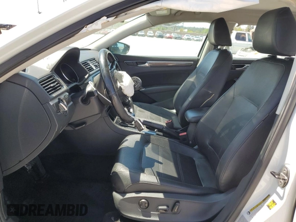 2017 Volkswagen Passat SE with VIN 1VWBT7A30HC013663, listed as a Copart auction lot 58043215 with 76,708 mi miles and Salvage title. Bid and sale history available at DreamBid. Image 7.