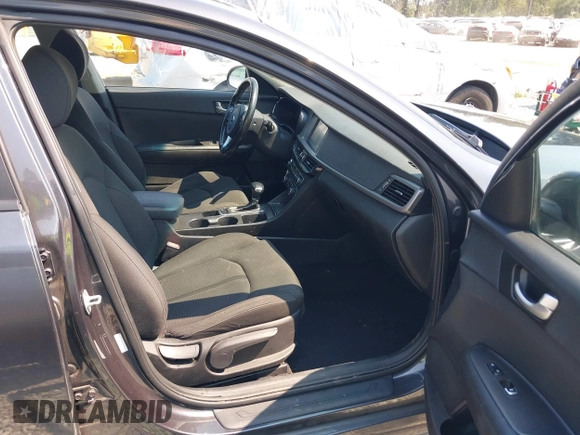 2016 Kia Optima LX Turbo with VIN 5XXGT4L10GG004351, listed as a IAAI auction lot 40053290 with 85,480 mi miles. Bid and sale history available at carsss.com. Image 5.