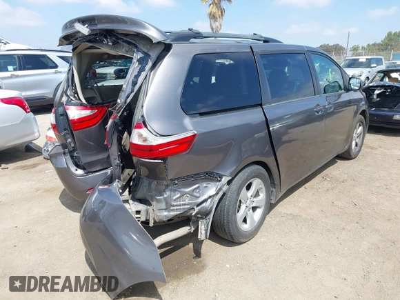 2015 Toyota Sienna LE AAS с VIN 5TDKK3DC8FS594979, выставлен на аукционе IAAI как лот 42137215 с пробегом 122 525 миль миль и . История ставок и продаж доступна на DreamBid. Изображение 4.