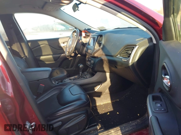 2019 Jeep Cherokee Latitude Plus with VIN 1C4PJMLB9KD410730, listed as a IAAI auction lot 41762344 with 82,097 mi miles and . Bid and sale history available at carsss.com. Image 5.