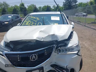 2015 Acura MDX with VIN 5FRYD4H28FB016816, listed as a IAAI auction lot 42406594 with Not provided miles and . Bid and sale history available at DreamBid. Image 11.