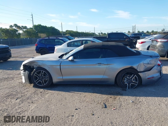 2020 Ford Mustang EcoBoost with VIN 1FATP8UH2L5112755, listed as a IAAI auction lot 41850462 with 93,214 mi miles. Bid and sale history available at carsss.com. Image 14.